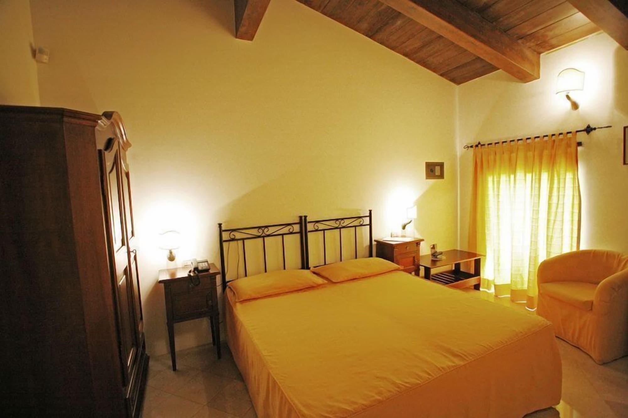 Hotel La Terra 4*